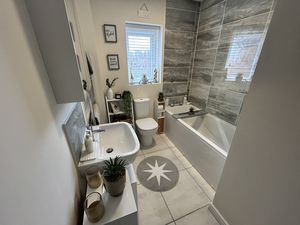 Photo 25- click for photo gallery